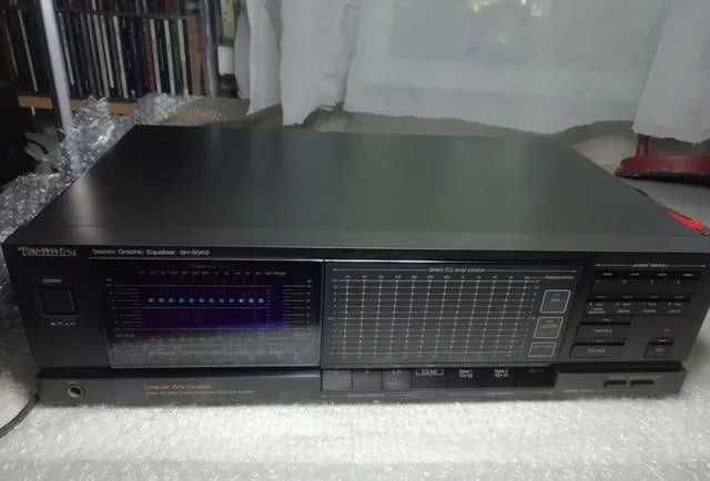 Korektor graficzny Technics-SH 8066