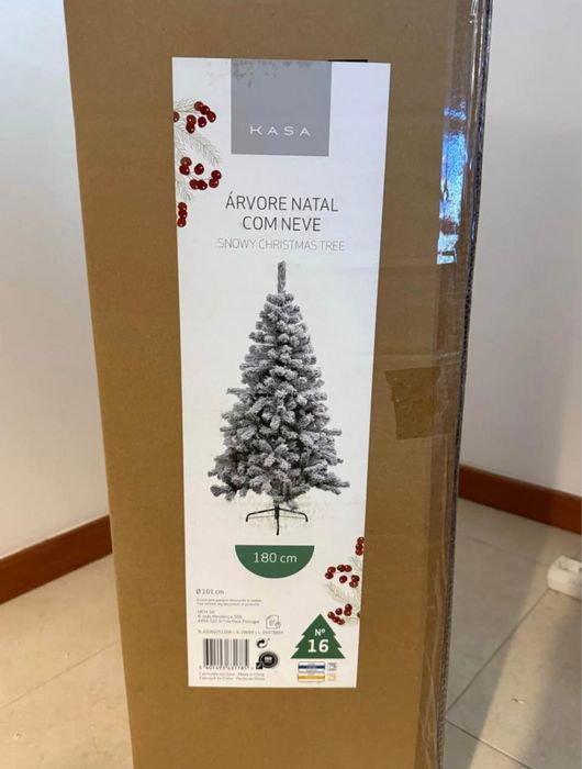 Vendo Arvore de Natal 1.80 de neve