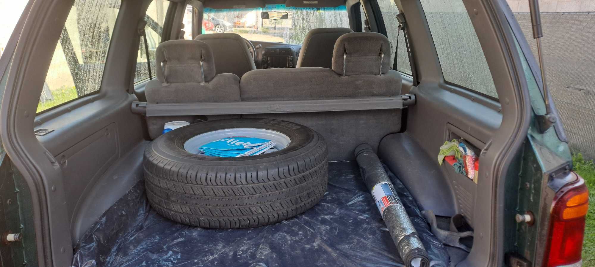 Ford Explorer 4.0 v6 zadbany bez rdzy