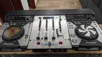 2 Pioneer CDj 400 + Behringer DX626 + Case Pioneer