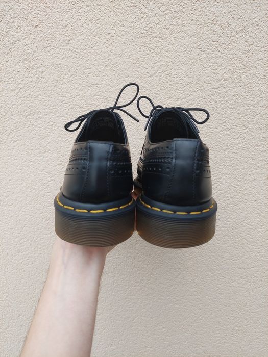 Туфлі броги Dr. Martens 3989 YS – Black Smooth в гарному стані