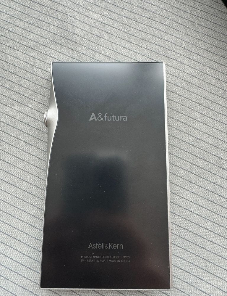 Продаю плеер Astell&Kern SE 200