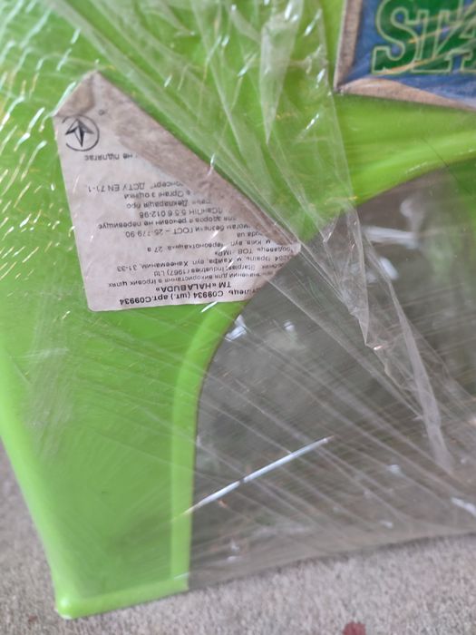 Дитячий стол та стул б/у