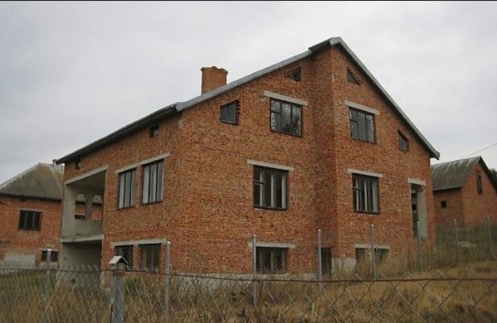 Продам будинок недалеко м. Тернопіль