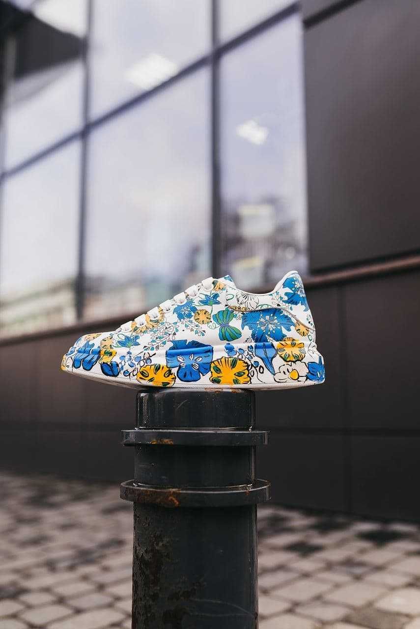 Alexander McQueen Custom Flowers