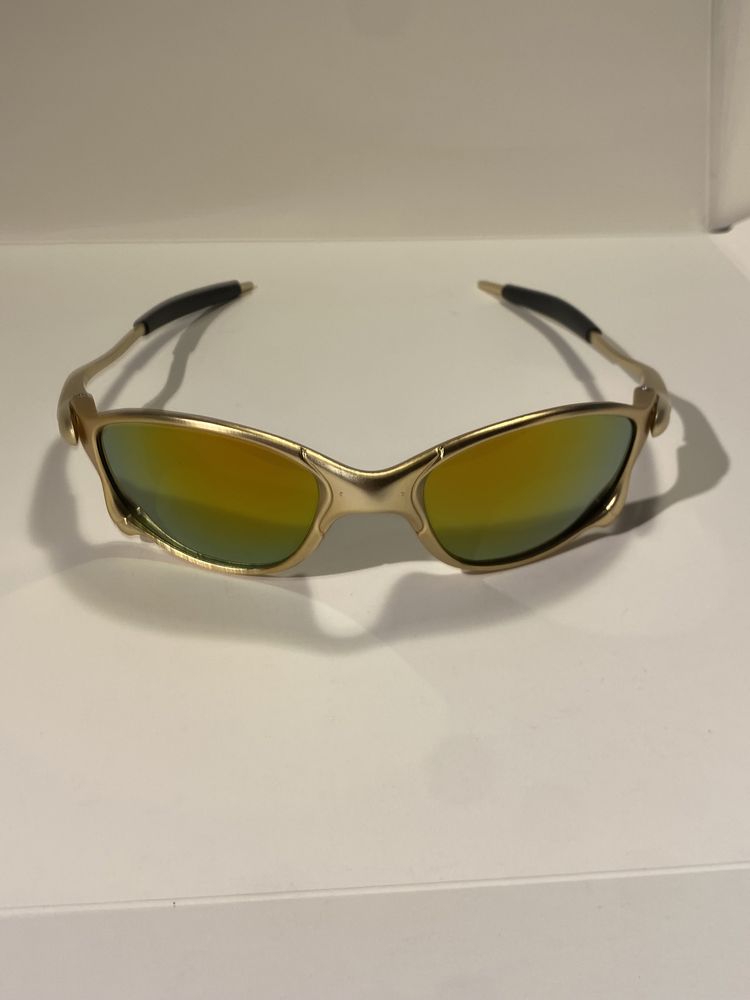 Juliet Metal Gold