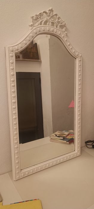 BAIXA DE PREÇO - Espelho vintage com moldura trabalhada restaurada