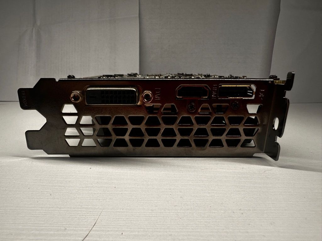 Gigabyte GTX 1650 WindForce OC 4GB (model GV-N1656WF2OC-4GD)