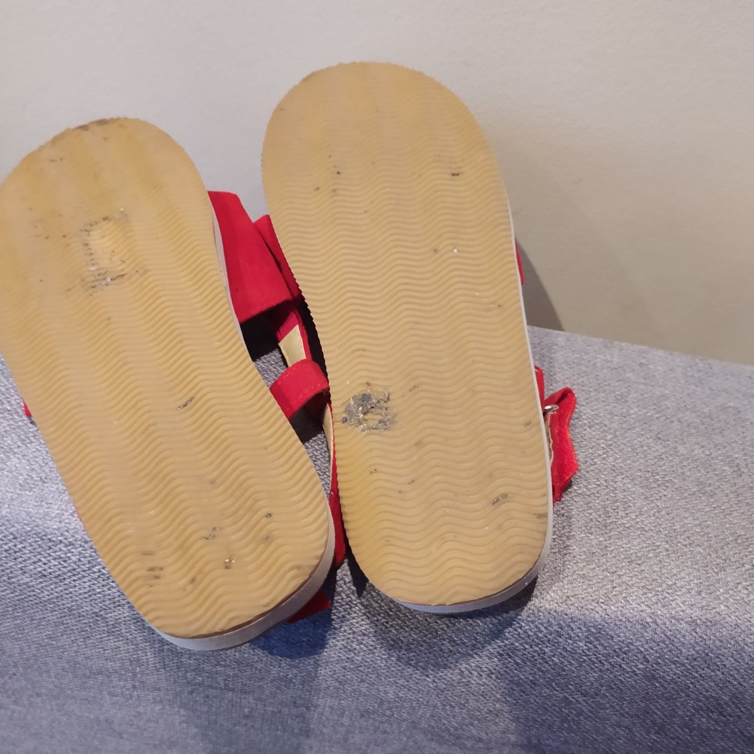 75-> sandały sandałki z kokardą RESERVED czerwone r.32 19cm JAK NOWE