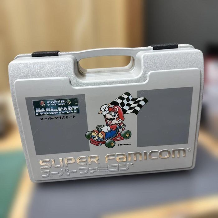 Nintendo Snes / Famicom official storage Case unikat