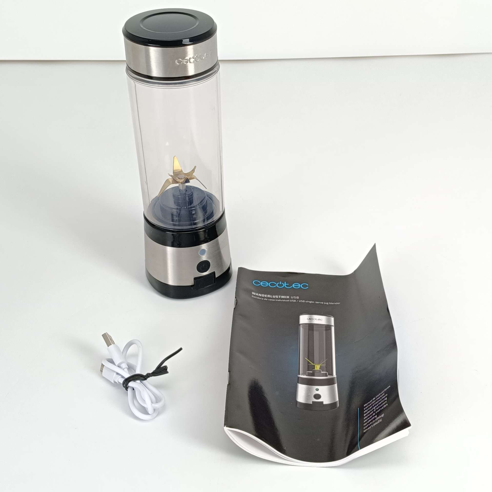 Cecotec Pojedynczy mikser stołowy WanderlustMix USB. 126 W, Kompaktowy