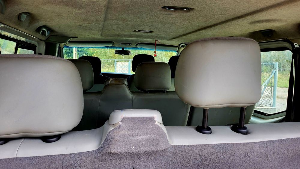 Opel Vivaro 1.9 diesel 9 osobowy.