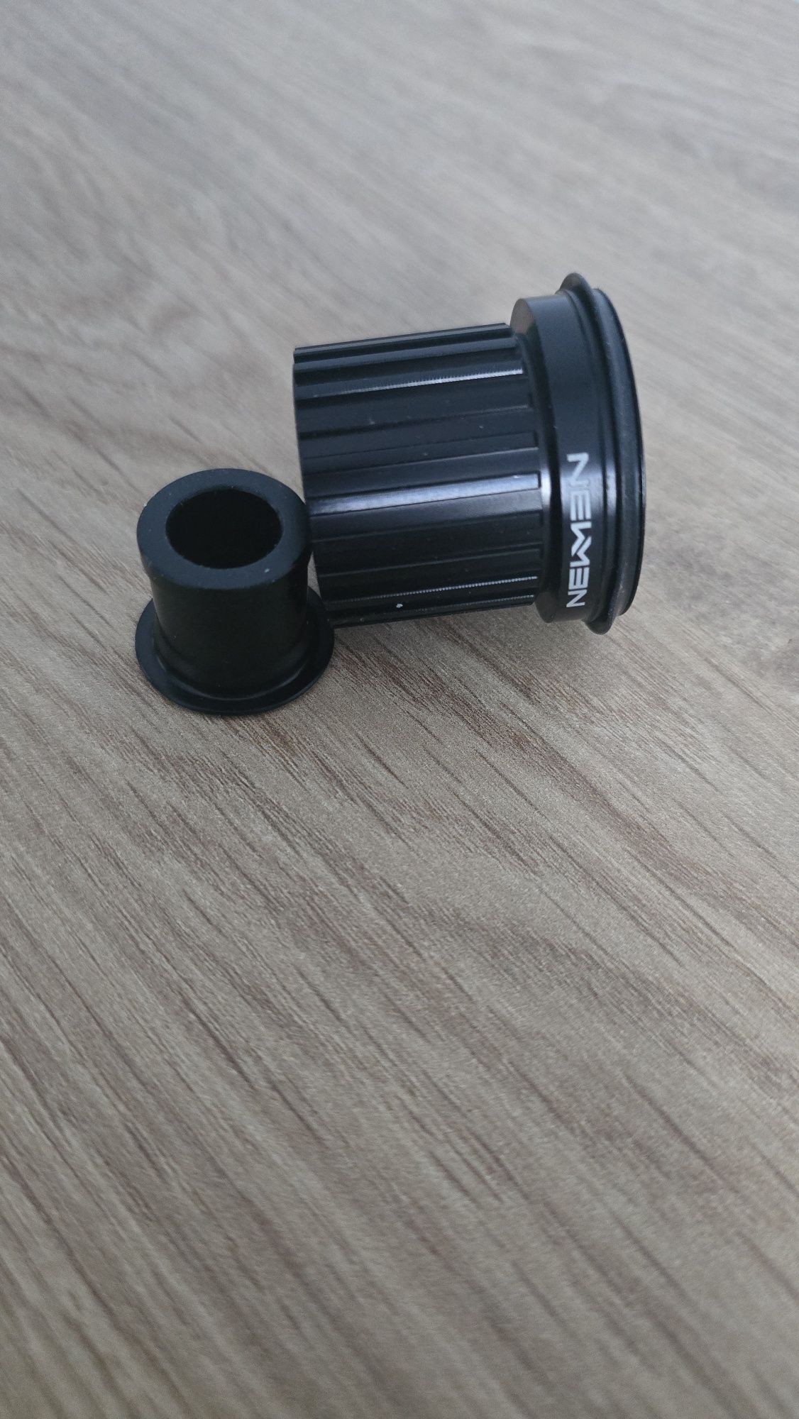 Bebenek newmen microspline