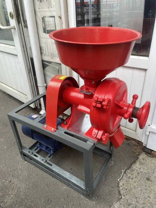 Дробилка для зерна и специй, мельница, дробарка промислова для зерна