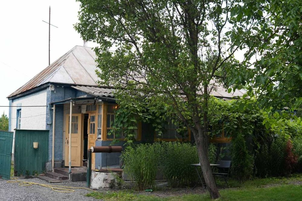 Продається теплий та затишний будинок  в с. Артемівка!