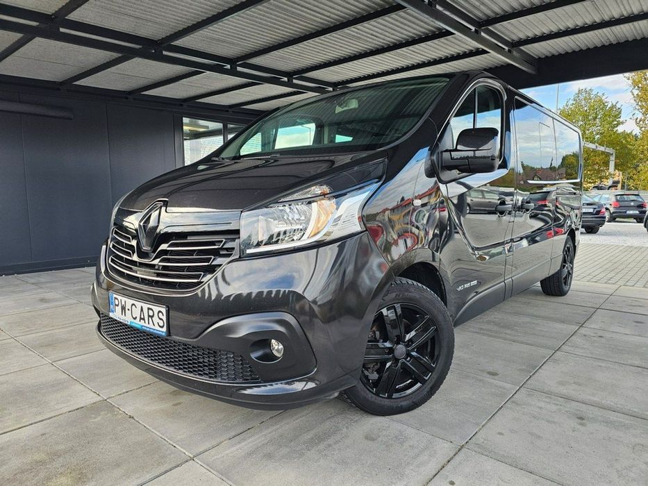 Renault Trafic 145KM/L2/8-osób/NAVI/KAMERA/Keyless/Podgrz.fotel/ALU/Serwis/Bezwyp/GW