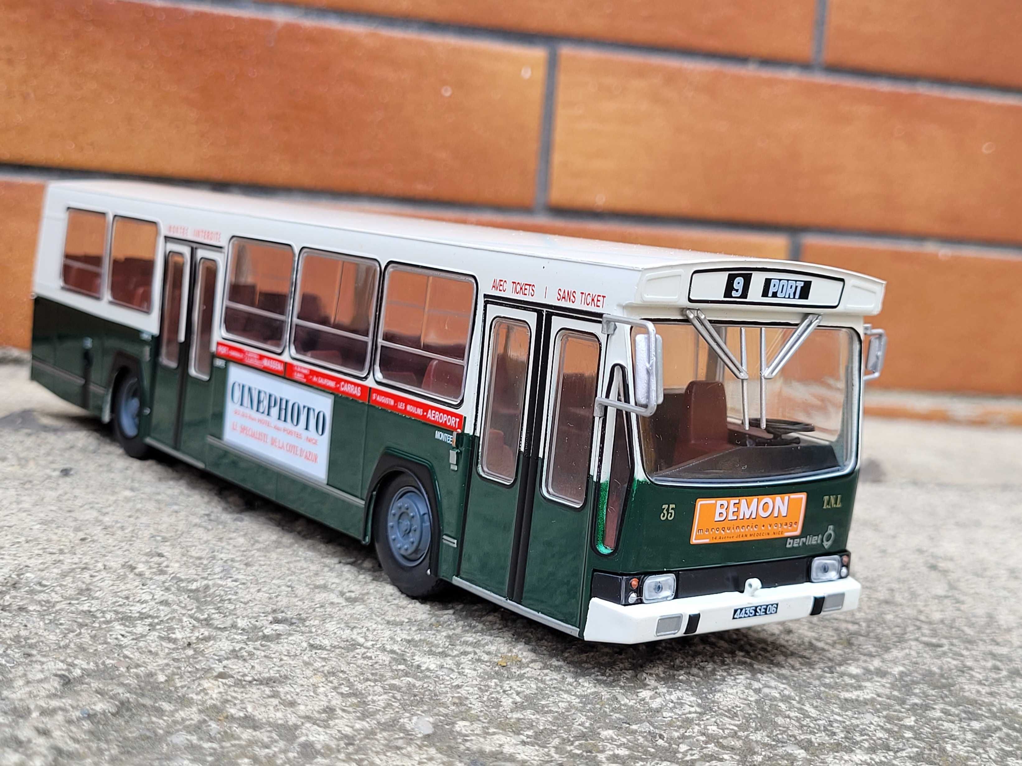 Kolekcja autobusów Jelcz PR 100 Berliet 1:43 26 cm Autobus Autokar PKS