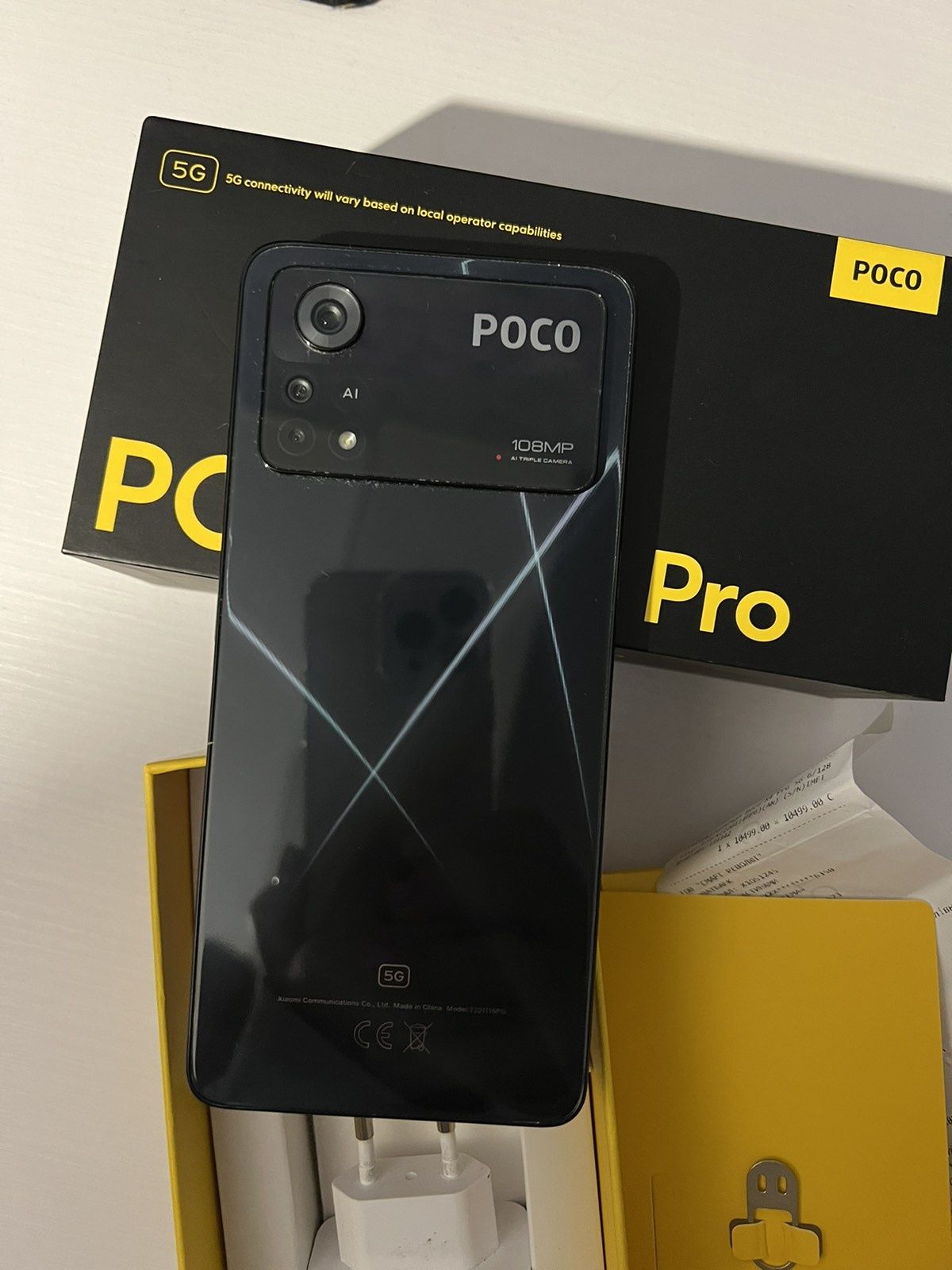 POCO X4 Pro 5G смартфон