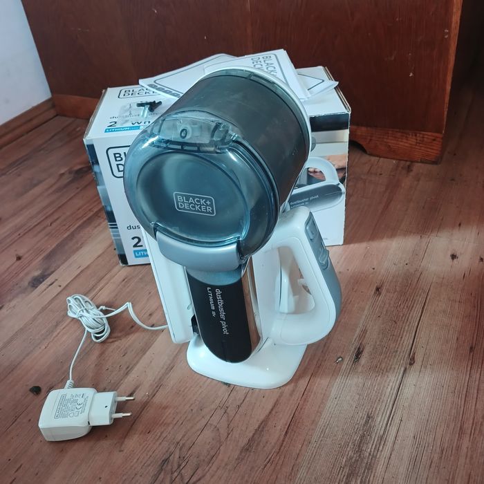 Пилосос ручний black&decker dustbuster pivot