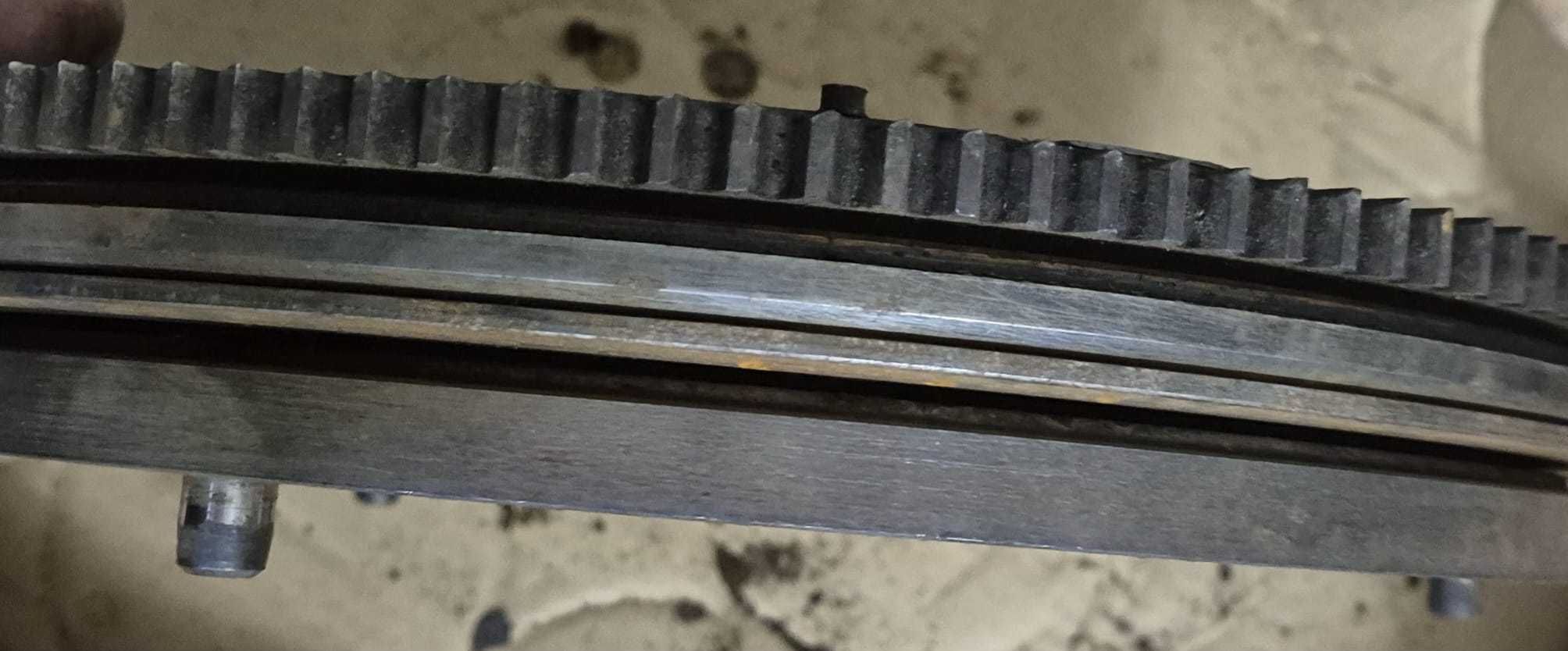 Koło Dwumasowe Docisk Sprzęgła BMW E39 SERIA5 (96-03r.) 2,5 TDS LUK