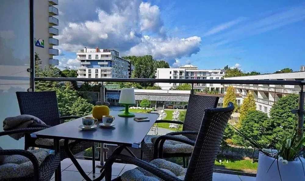 Apartament SiMona w Hotelu DIVA Kołobrzeg,parking,balkon,250 m morze