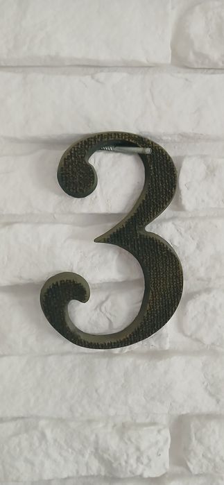 Numer na dom 3 metal