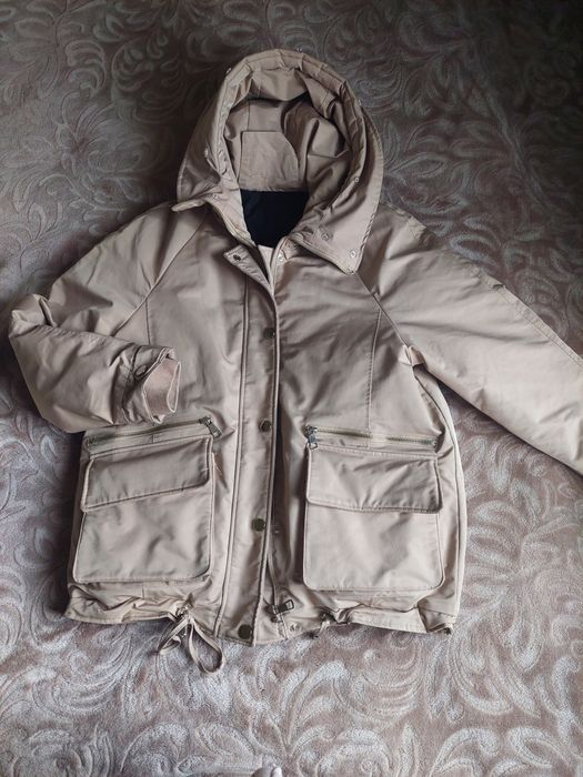 Жіноча зимова куртка