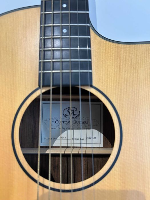 SX acoustic guitar steelstring excellent condition 130,-