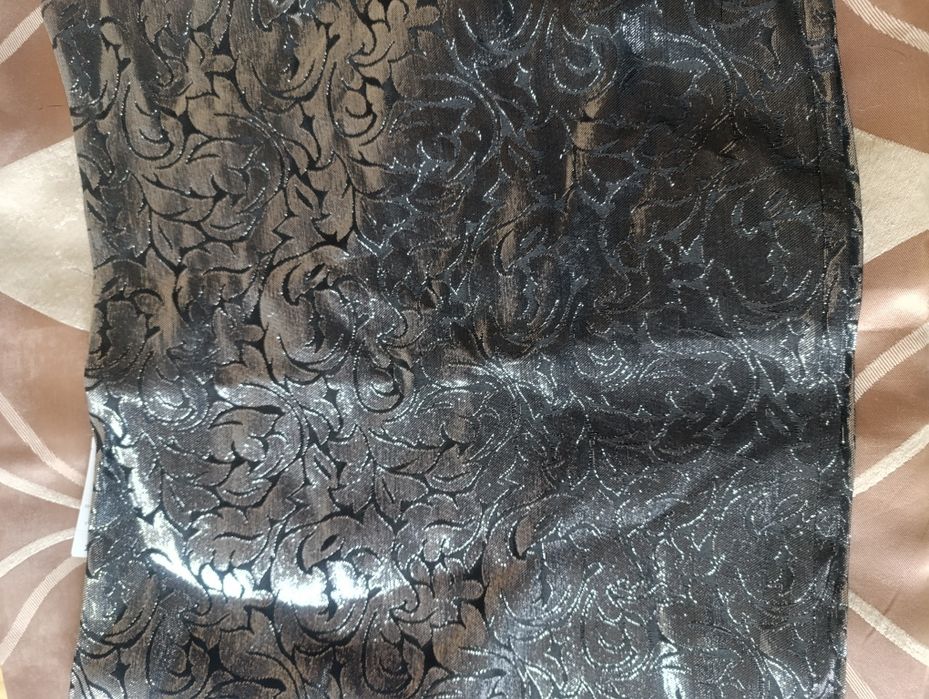 Святкова юбка великого розміру