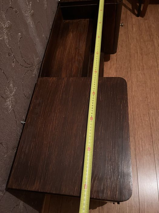 Toaletka z PRL odnowiona na RTVke