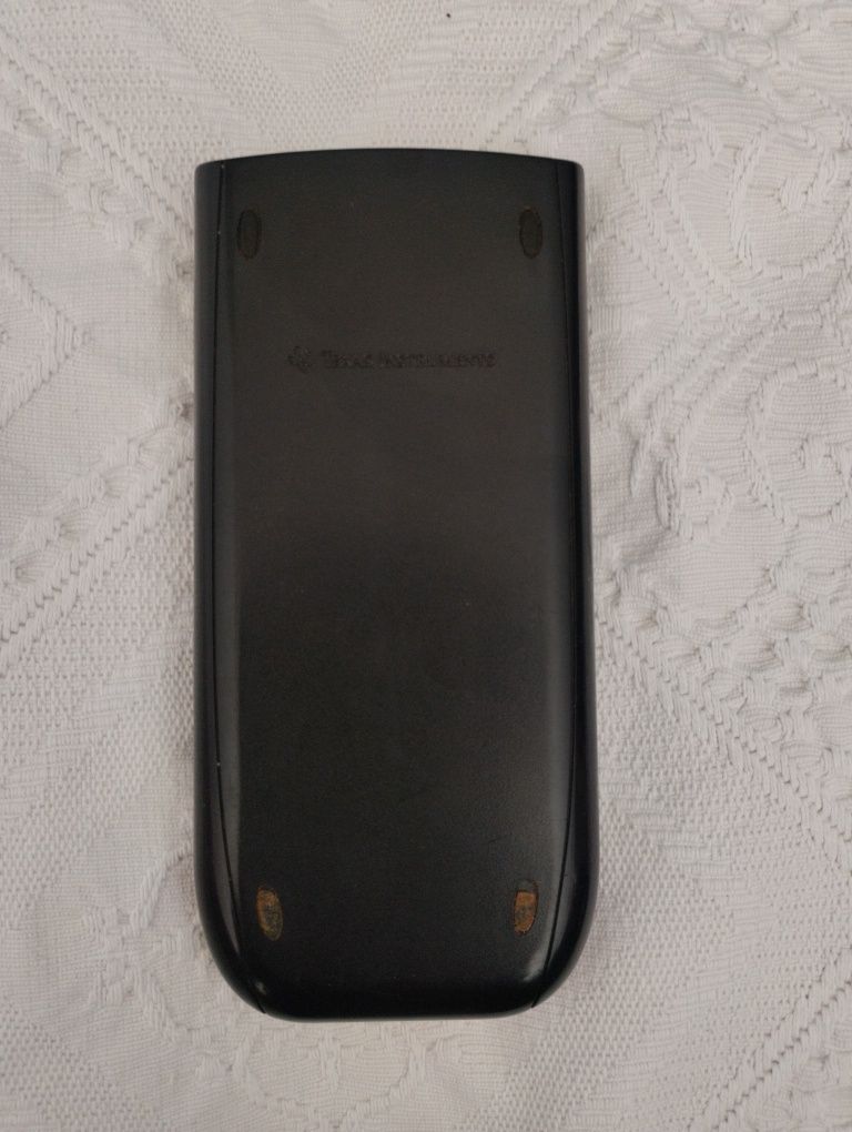 Calculadora texas ti 84 plus (a aba de prgms está desativada)