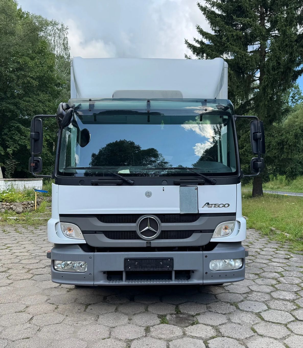 Mercedes-Benz Atego 1224/euro 5/  sprowadzony/webasto/ładowność 6000 kg/tylko 370 tys km