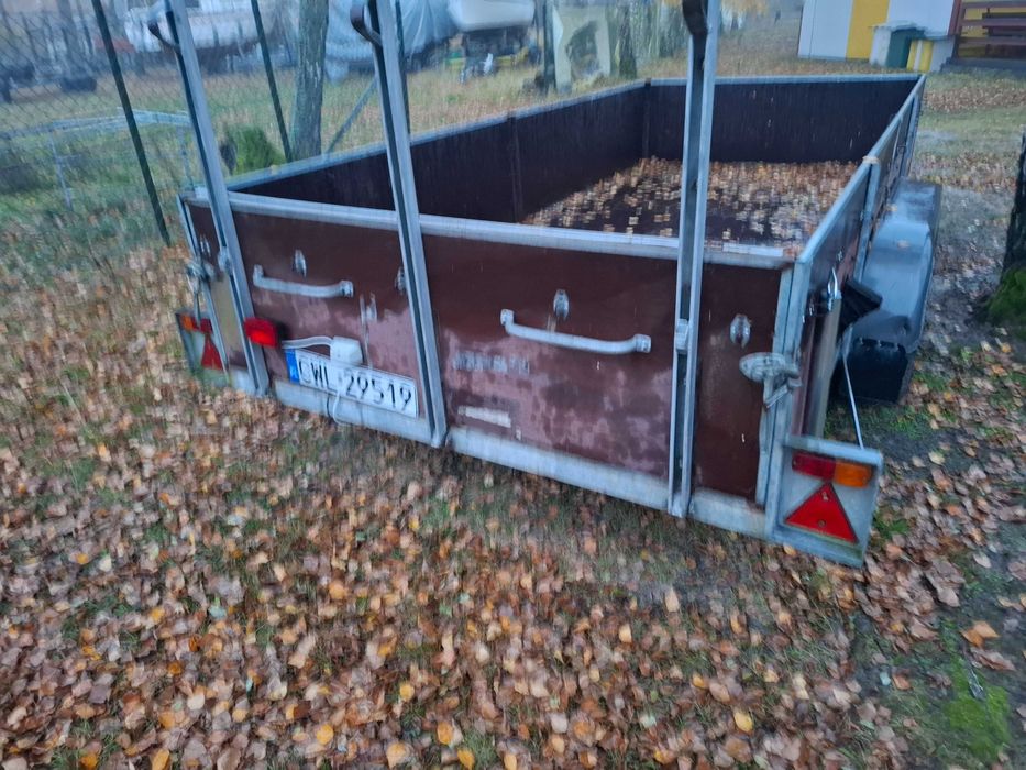 przyczepa bagażowa 1700 dmc