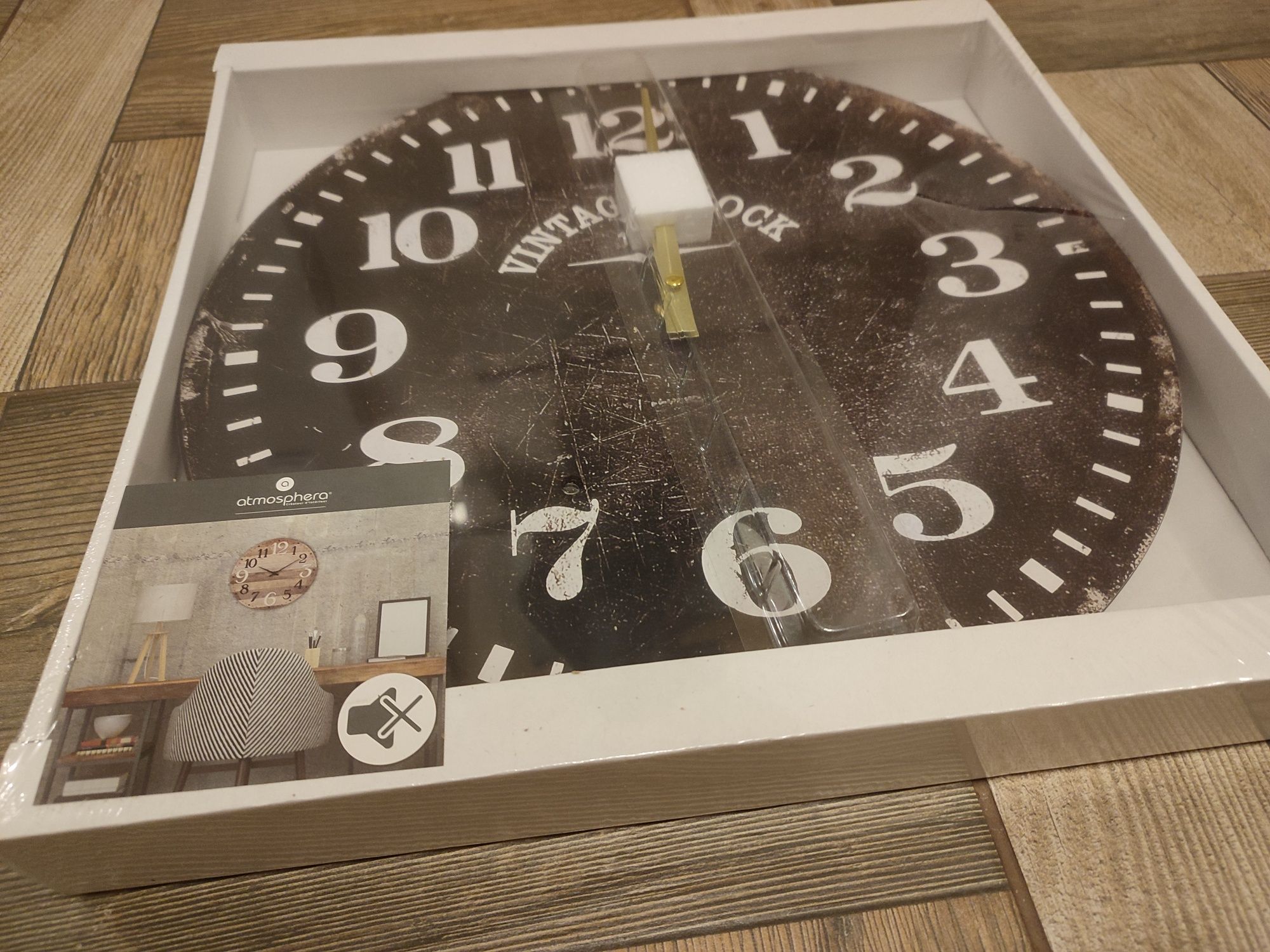Nowy duży zegar ścienny 38 cm