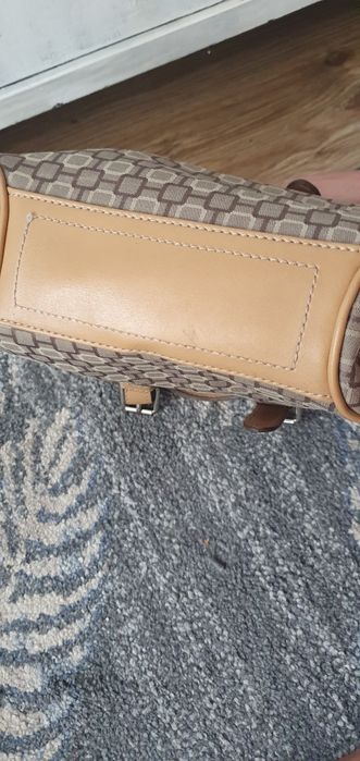 Mała torebka do ręki Nine West