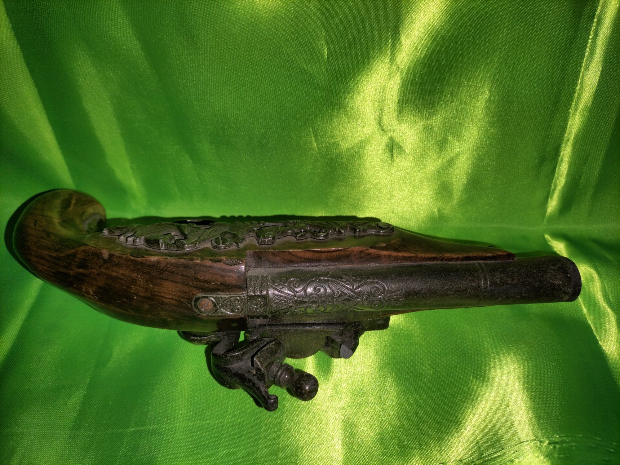 Réplica Antiga / Pistola Decorativa Marcada HAWKINS