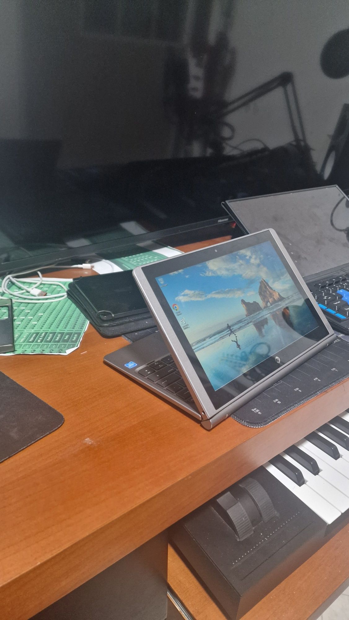 Hp híbrido transforma em tablet