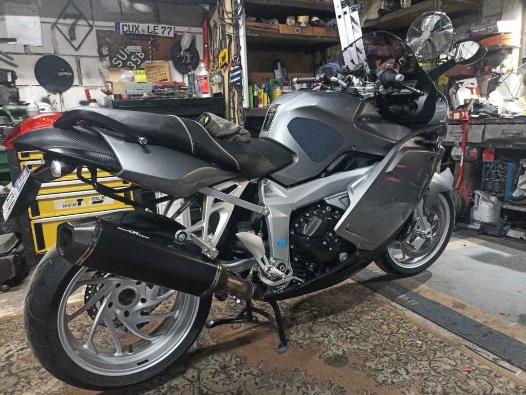 Sprzedam motocykl BMW k 1200s