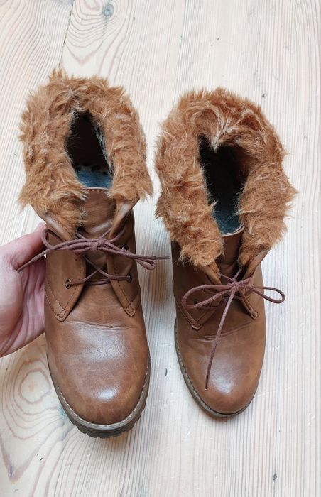 Botki karmelowe, ocieplane  rozm. 39