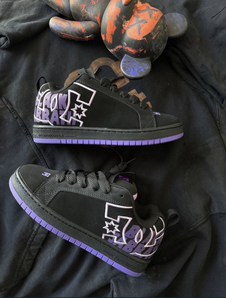 дутиші DC shoes.