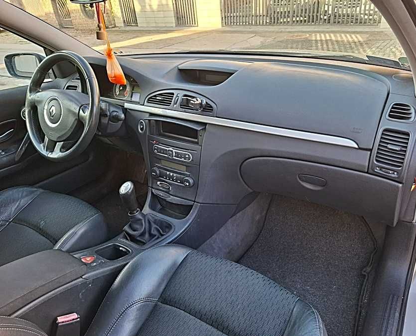 Renault Laguna 2.0 Benzyna Xsenon, Skóry Wzorowa . M- 2007 r