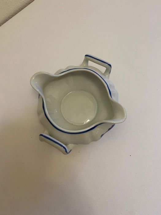 Molheira em louça tradicional de Viana do Castelo pintada a mão