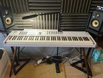 Arturia Trio Bundle KeyLab 88 MkII + oryginalne nogi drewniane statyw