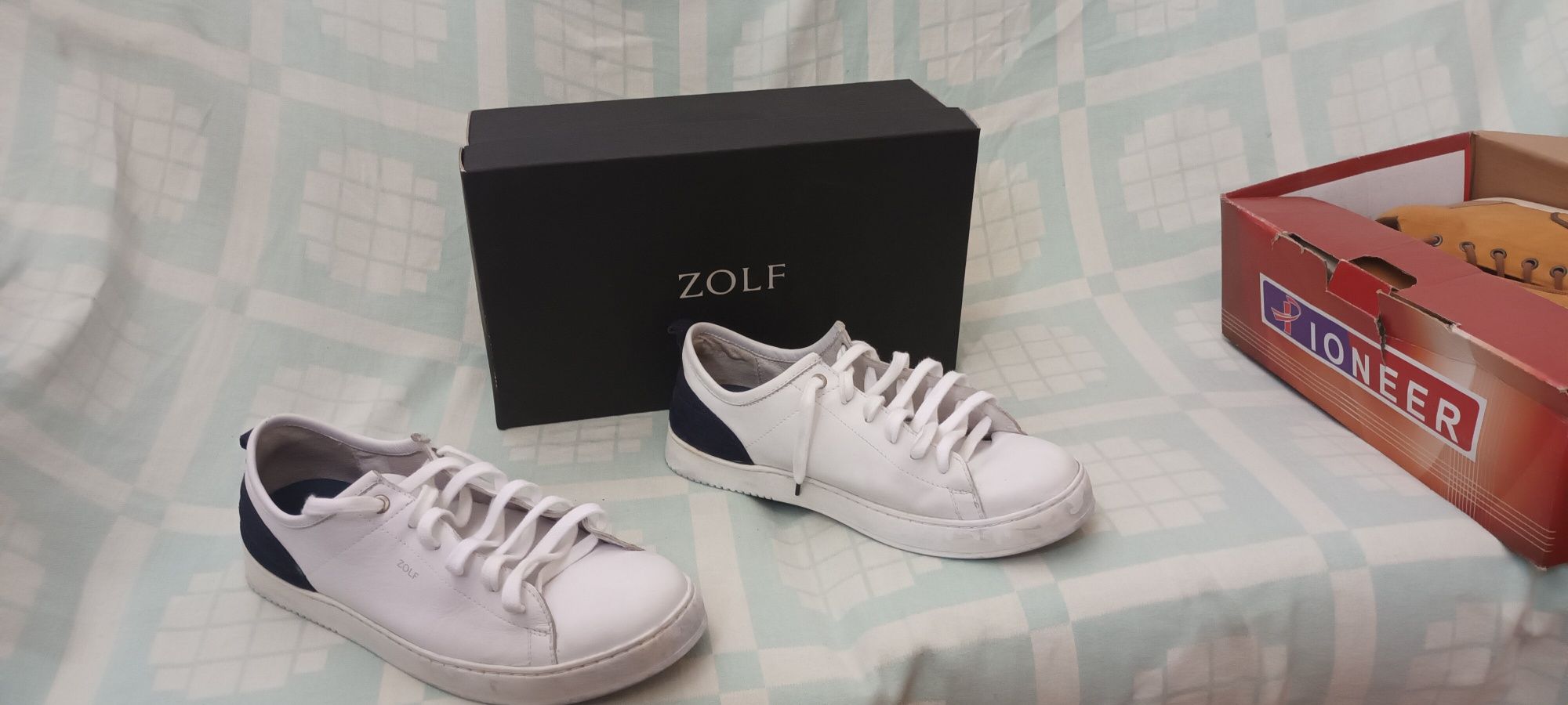 Sapatos marca Zolf tamanho 43