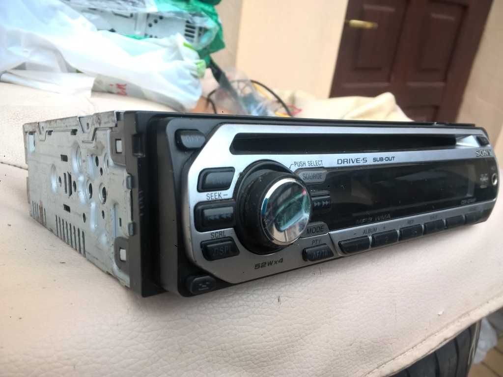 AudioCD SONY CDX-GT44IP X-Plod 4x52W CD/AUX/Subw MP3/WMA Bass EQ3Panel