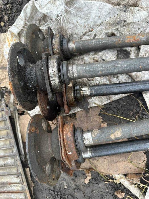 Полуоси полуось ваз Піввісь ваз 2102 2101 2107 2106 2103