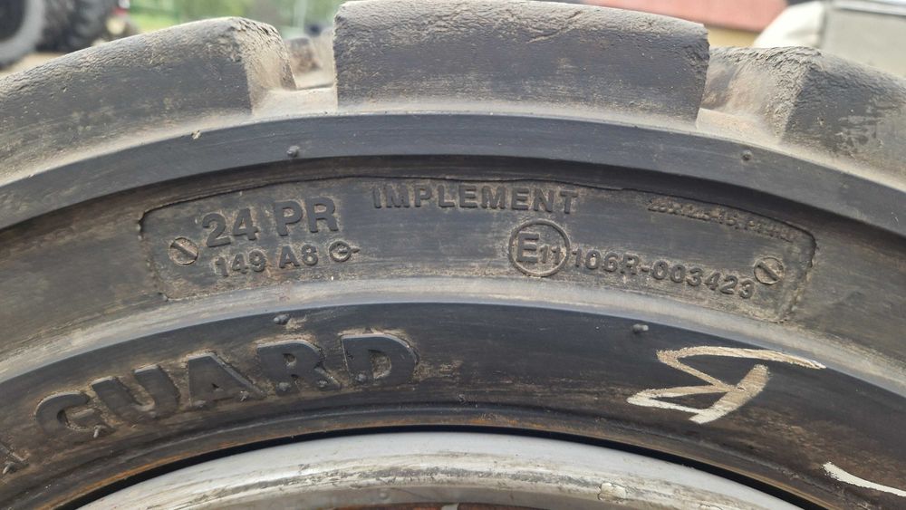 koła 28x12.5-15, 11.5/80-15.3 10.0/75-15.3 Paszowóz Wóz paszowy