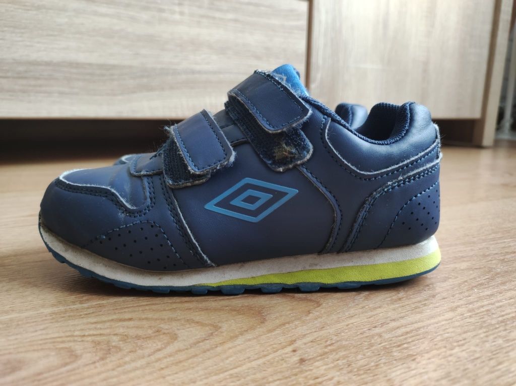 Umbro dziecięce buty 30