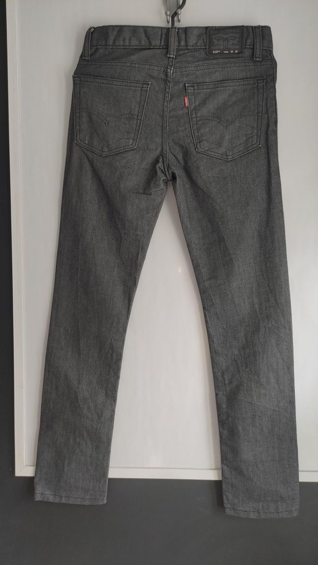 Spodnie dżinsowe Levi's W28L28 510