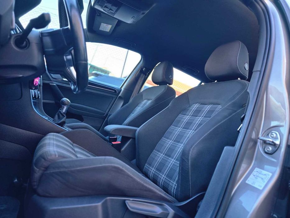 VOLKSWAGEN GOLF VII GTD 2.0TDI 184CV "LOOK GTI"